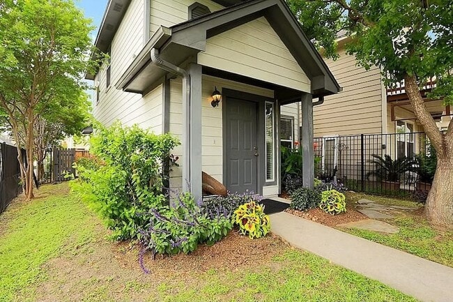 property at 1201 Ruthven St