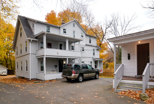 94 N Prospect St in Amherst, MA - Building Photo - Building Photo