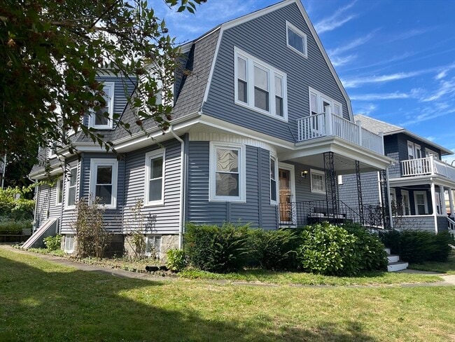 property at 25 Bradwood St