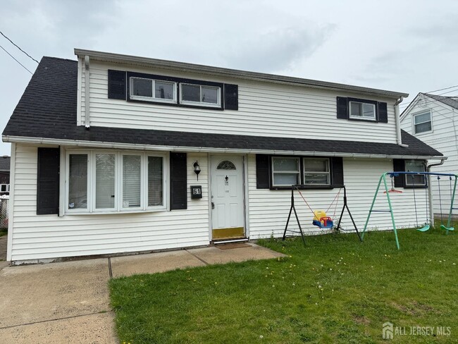 property at 61 Willow St