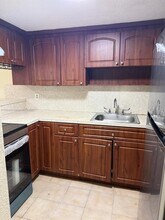2341 W 66th Pl in Hialeah, FL - Building Photo - Building Photo