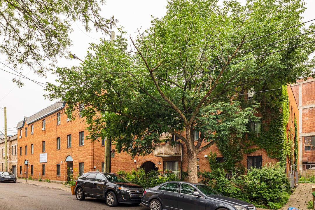 Coopérative D’Habitation Faubourg Québec in Montréal, QC - Building Photo