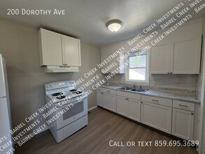 200 Dorothy Ave in Danville, KY - Foto de edificio - Building Photo