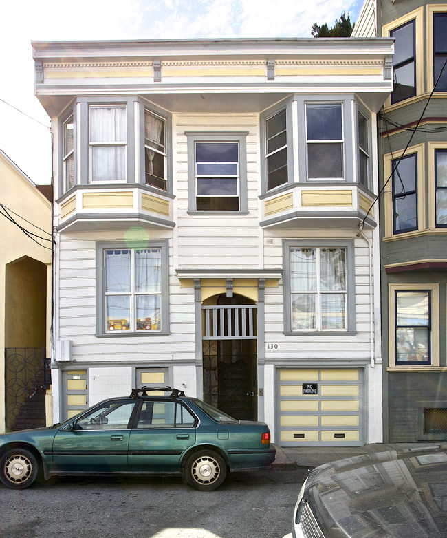 130 Linda St in San Francisco, CA - Foto de edificio - Building Photo