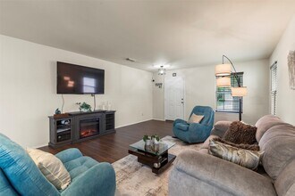 20907 Imperial Landing Ln in Katy, TX - Foto de edificio - Building Photo