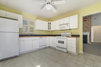65 N Longwood Ln in Clayton, DE - Building Photo - Building Photo