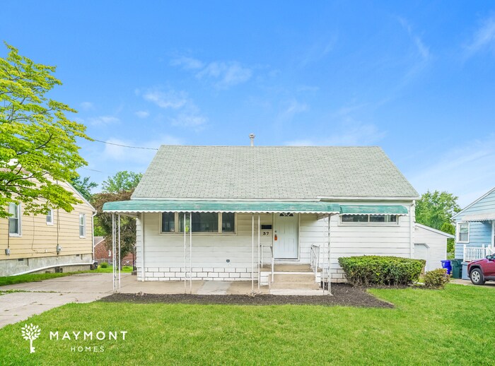 37 Orrville Ave in Cuyahoga Falls, OH - Foto de edificio
