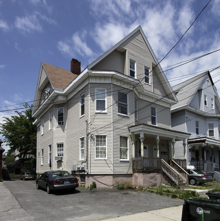 25 Adelaide Ave in Providence, RI - Building Photo