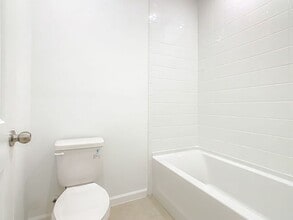 2408 Celebration Blvd in Kissimmee, FL - Building Photo - Building Photo