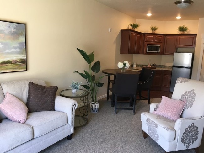 Covington Senior Living in Orem, UT - Foto de edificio - Interior Photo