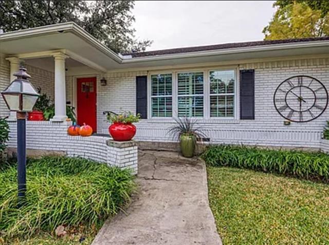 property at 6356 Woodcrest Ln