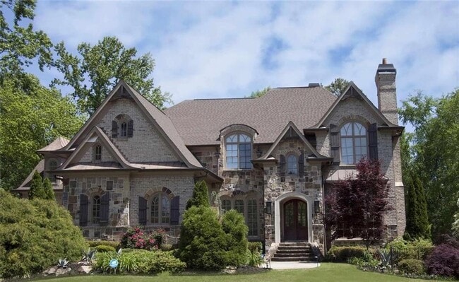 property at 2800 Payton Rd NE