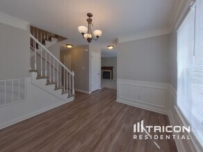 8609 Casa Ct in Charlotte, NC - Building Photo - Building Photo