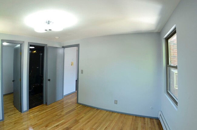 60 Spring St, Unit 3L in Cambridge, MA - Foto de edificio - Building Photo