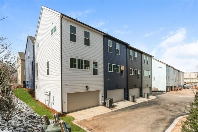 776 Metropolitan Pkwy SW in Atlanta, GA - Building Photo - Building Photo