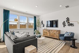 2775 Lou Lou Ln in Buford, GA - Building Photo - Building Photo