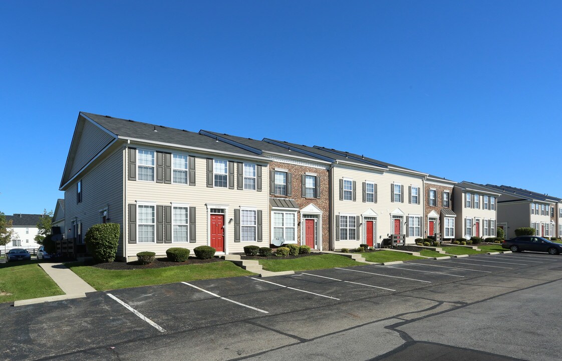 VWA The Villages at Waggoner Park Apartment in Blacklick, OH - Building Photo