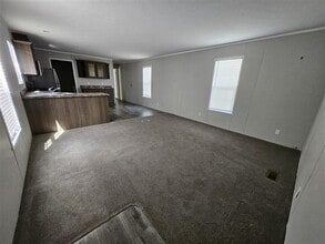 260 Bay Port Cir in Springport, MI - Building Photo - Building Photo