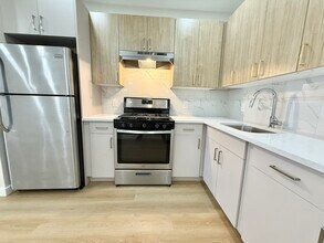 1729 LeCount St in Philadelphia, PA - Building Photo - Building Photo