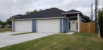 1650 Clare Dr in Corpus Christi, TX - Building Photo