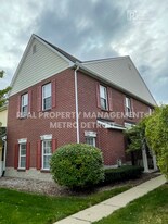 17699 Windflower Dr in Southfield, MI - Building Photo