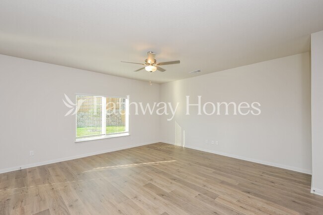 912 Burlington Ave in Fort Worth, TX - Building Photo - Building Photo