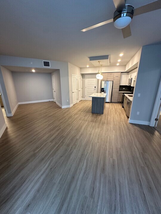106 NW 67th St, Unit B in Fort Lauderdale, FL - Foto de edificio