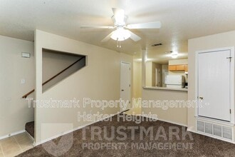 4501 Mattie Dr in Killeen, TX - Foto de edificio - Building Photo