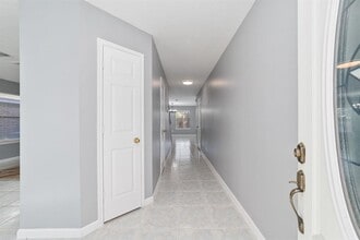 5530 Imperial Grove Dr in Houston, TX - Building Photo - Building Photo