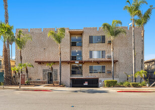 Pacific Pines Village in San Diego, CA - Building Photo - Building Photo