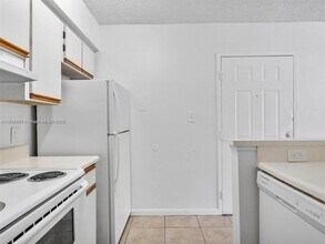 620 S Park Rd in Hollywood, FL - Building Photo - Building Photo