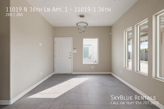 11019 N 36th Ln in McAllen, TX - Foto de edificio - Building Photo