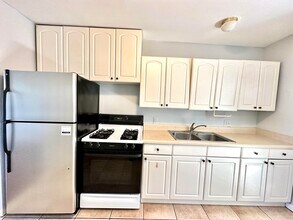 531 27th St-Unit -2 in West Palm Beach, FL - Building Photo - Building Photo