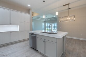 8888 Yucatan Ct in Naples, FL - Building Photo - Building Photo