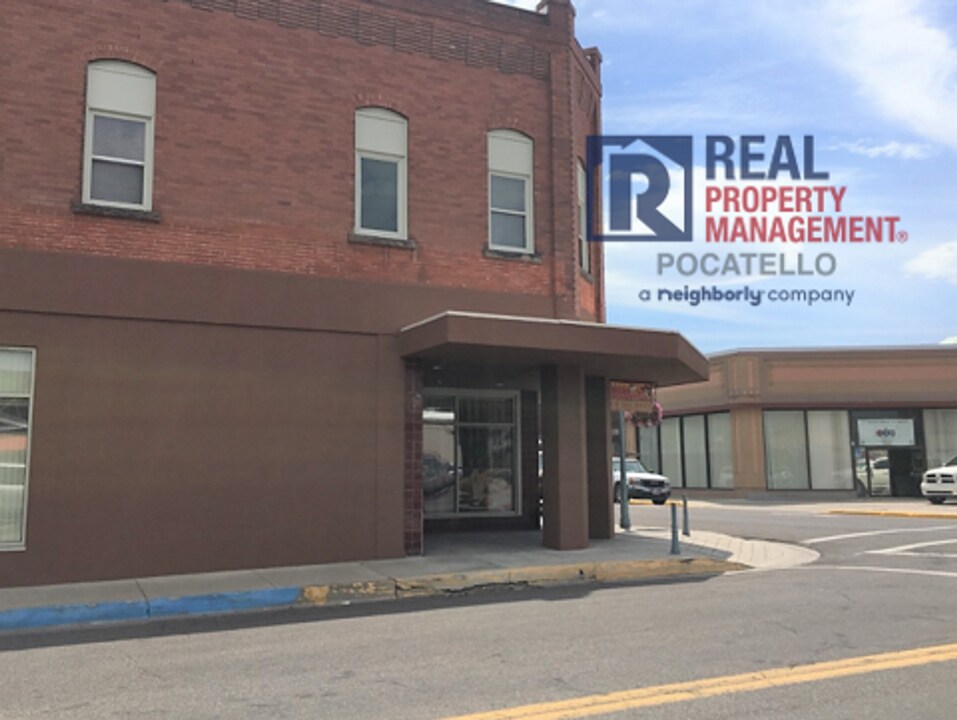 362 N Main St-Unit -1 in Pocatello, ID - Building Photo
