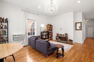249 Roxbury St, Unit 1 in Boston, MA - Building Photo - Building Photo