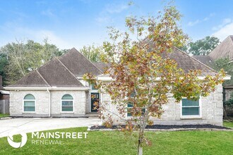 15619 Fern Ridge Dr in Houston, TX - Foto de edificio - Building Photo