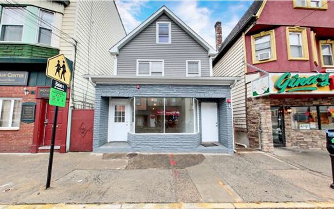 505 Frank E Rodgers Blvd N in Harrison, NJ - Building Photo - Building Photo