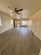 179 E 48th St in Los Angeles, CA - Building Photo - Building Photo