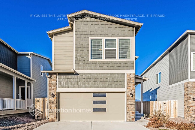 property at 11127 House Finch Ln