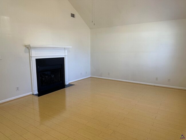 202 Grand Ave in Bonaire, GA - Building Photo - Building Photo