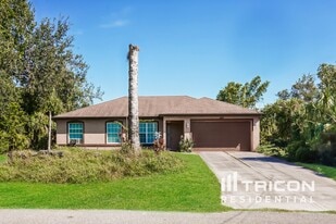 1488 Nabatoff St in North Port, FL - Building Photo