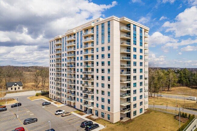 Old Mill Apartments III in Kingston, ON - Building Photo - Building Photo