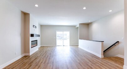 Olde Farm Estates in Lambertville, MI - Foto de edificio - Building Photo