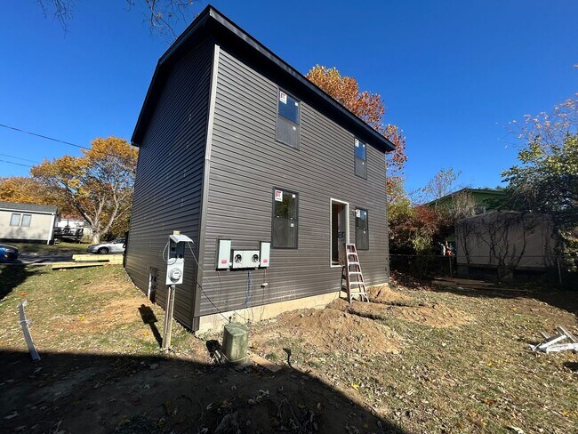 105 Watson Ave in Blacksburg, VA - Building Photo - Building Photo