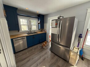 56 Davis St in South Portland, ME - Building Photo - Building Photo