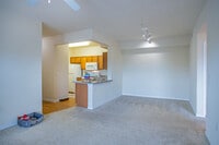 Cypress Creek Apartment Homes at River Bend photo'