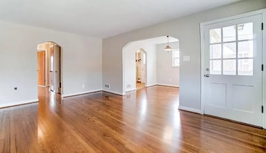 348 Don Ln in Cincinnati, OH - Building Photo - Building Photo