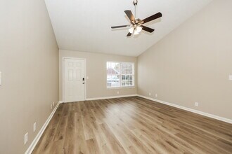 1922 Odessa Ave in Murfreesboro, TN - Building Photo - Building Photo