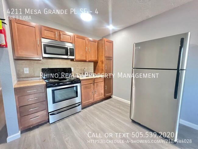 4211 Mesa Grande Pl SE in Albuquerque, NM - Foto de edificio - Building Photo